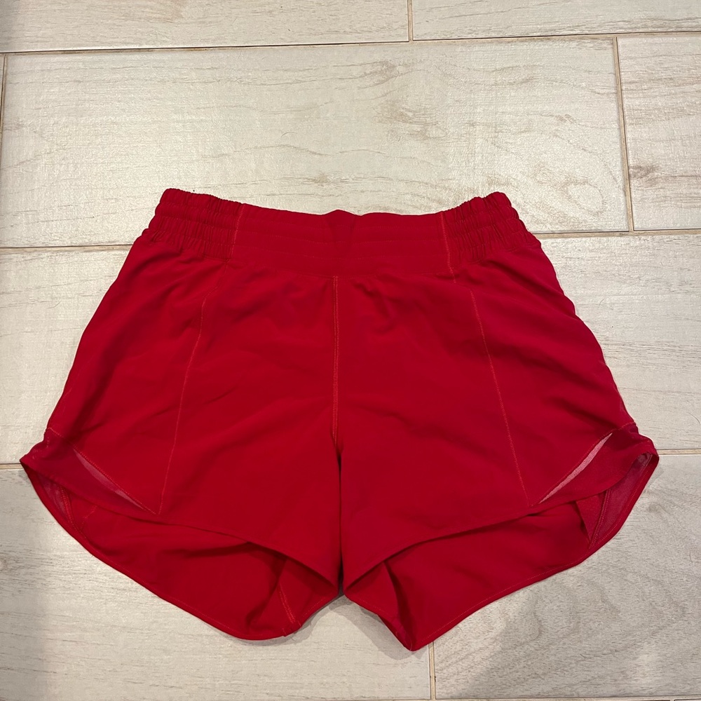 Women Lululemon Hotty Hot High-Rise Lined Short 4" Dark Red  Size 8